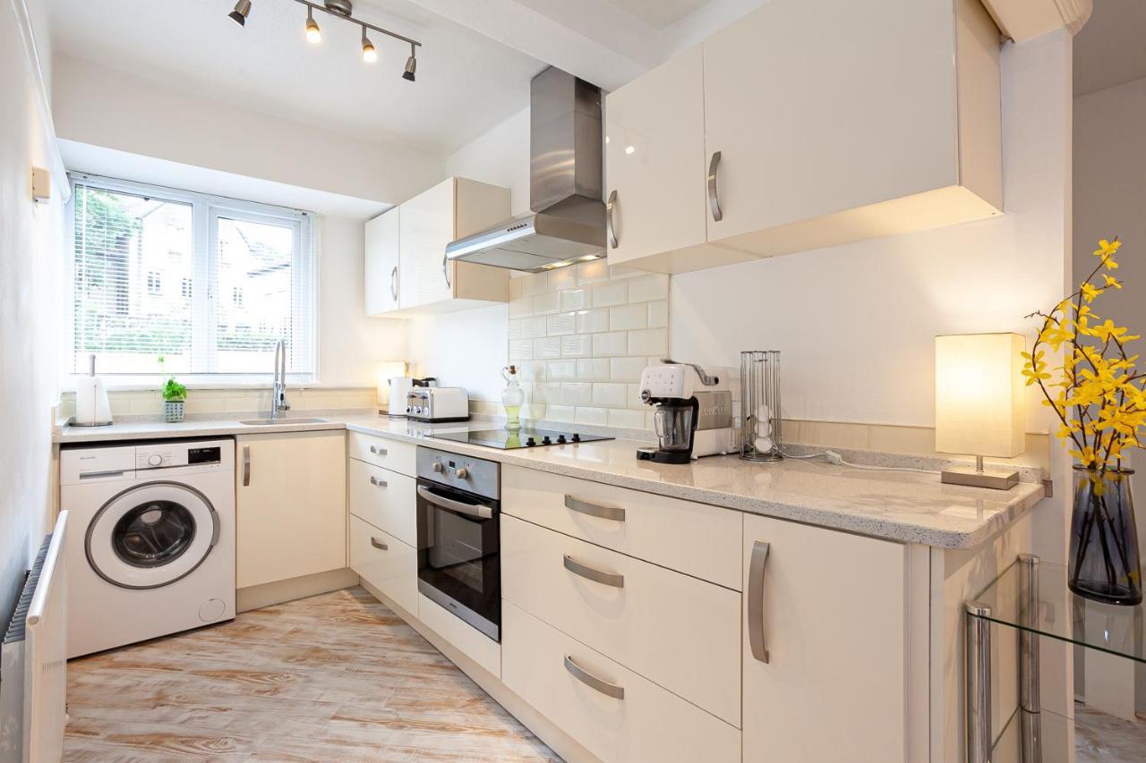 Cosy 2 Bed Apartment - Close To Leeds Centre Экстерьер фото